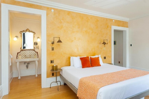 Argos Inn - Ithaca's Boutique Hotel image 8